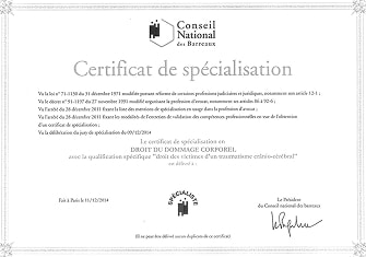 Certificat de spécialisation en Droit du Dommage Corporel, Traumatisme Crânio-Cérébral. Délivré par le Conseil National des Barreaux, 11/12/2014.